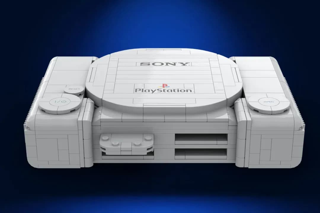 Fanowski projekt LEGO PlayStation 1 - tył konsoli z portami