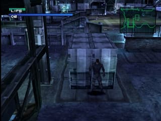 Metal Gear Solid PS1 - Snake w hangarze
